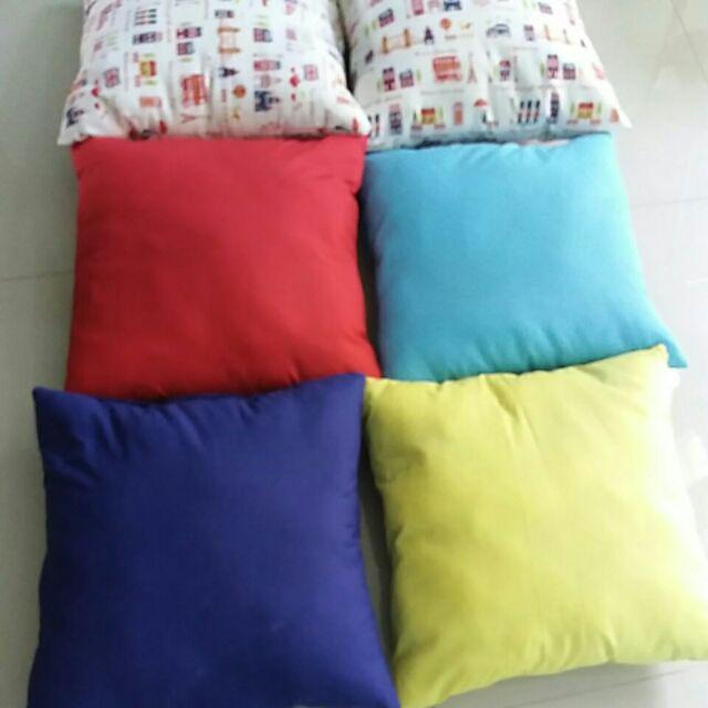 Bantal Sofa Warna Warni