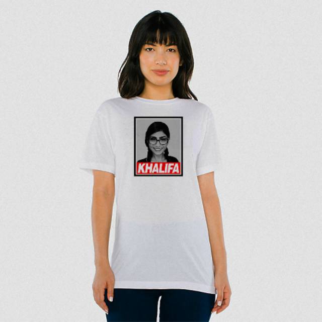 Kaos Mia Khalifa Bukan Wiz Khalifa