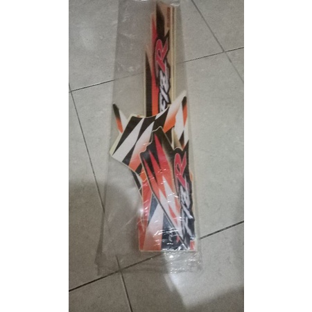 striping stiker les body fiz r millenium orange