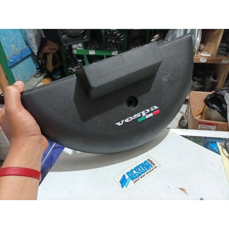 tutup cover ban serep vespa excel spartan exclusive ring 10 import embos vespa