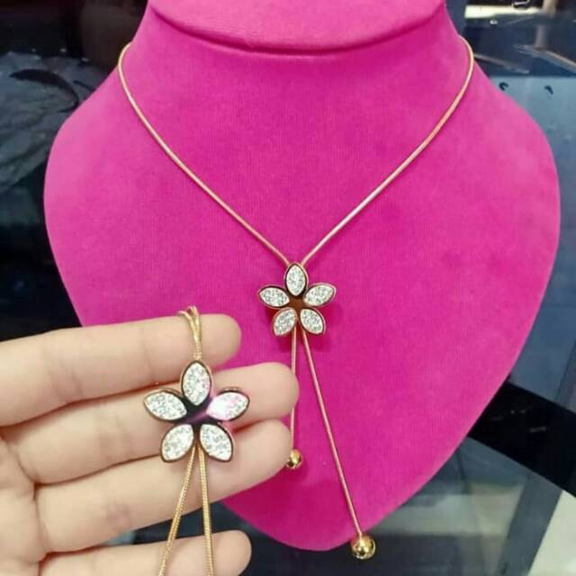 Kalung serut titanium