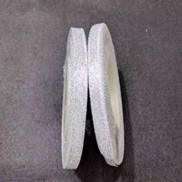 

Pita glitter silver 0,6 cm