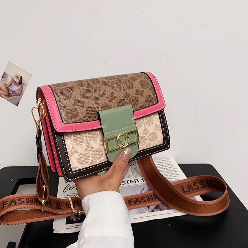 (2Pc Bisa 1Kg)GTBI998875243 New arrival  !!! Tas Selempang  Wanita Import Premium