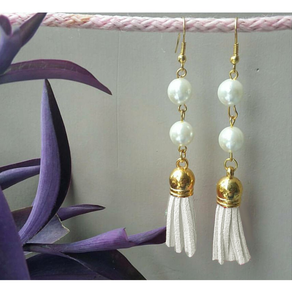 ANTING TASSEL MISS 13