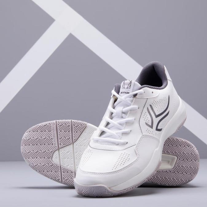 Sepatu Tennis Untuk Berbagai Lapangan SEPATU TENIS SEPATU ARTENGO