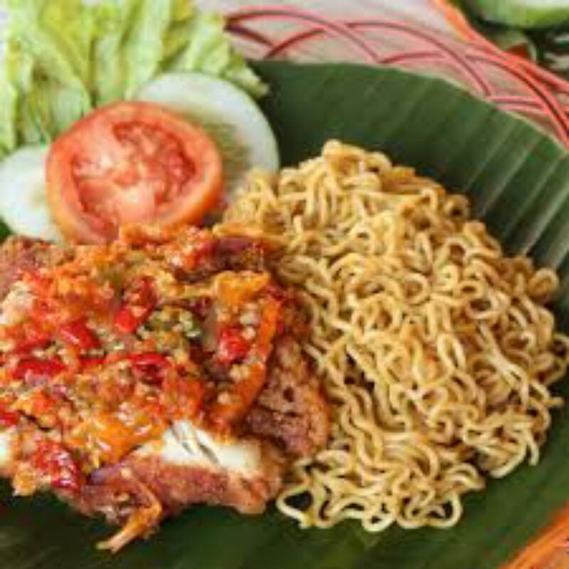 

Paket Mie Goreng + Ayam Goreng Dada Cili Padi