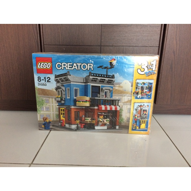 Lego creator corner deli 31050