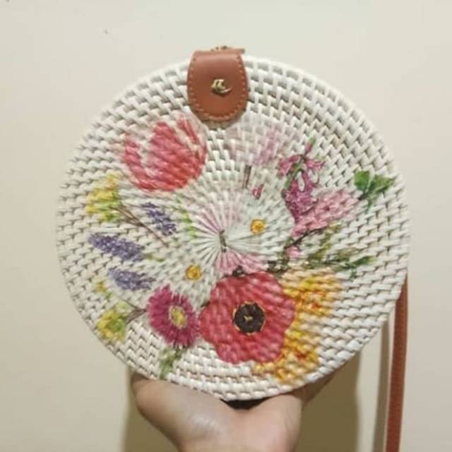 tas_rotan90rika
