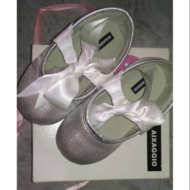 Sepatu Bayi Aixaggio