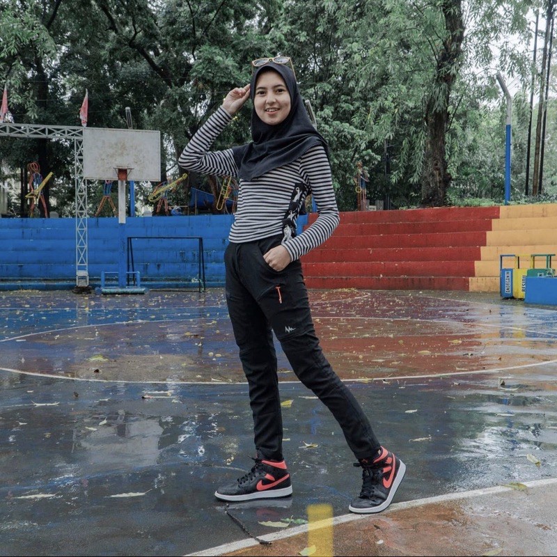 Celana gunung pria wanita merk mountaingeer moutan pelvoux Celana gunung pria wanita merk mountaingeer moutan pelvoux