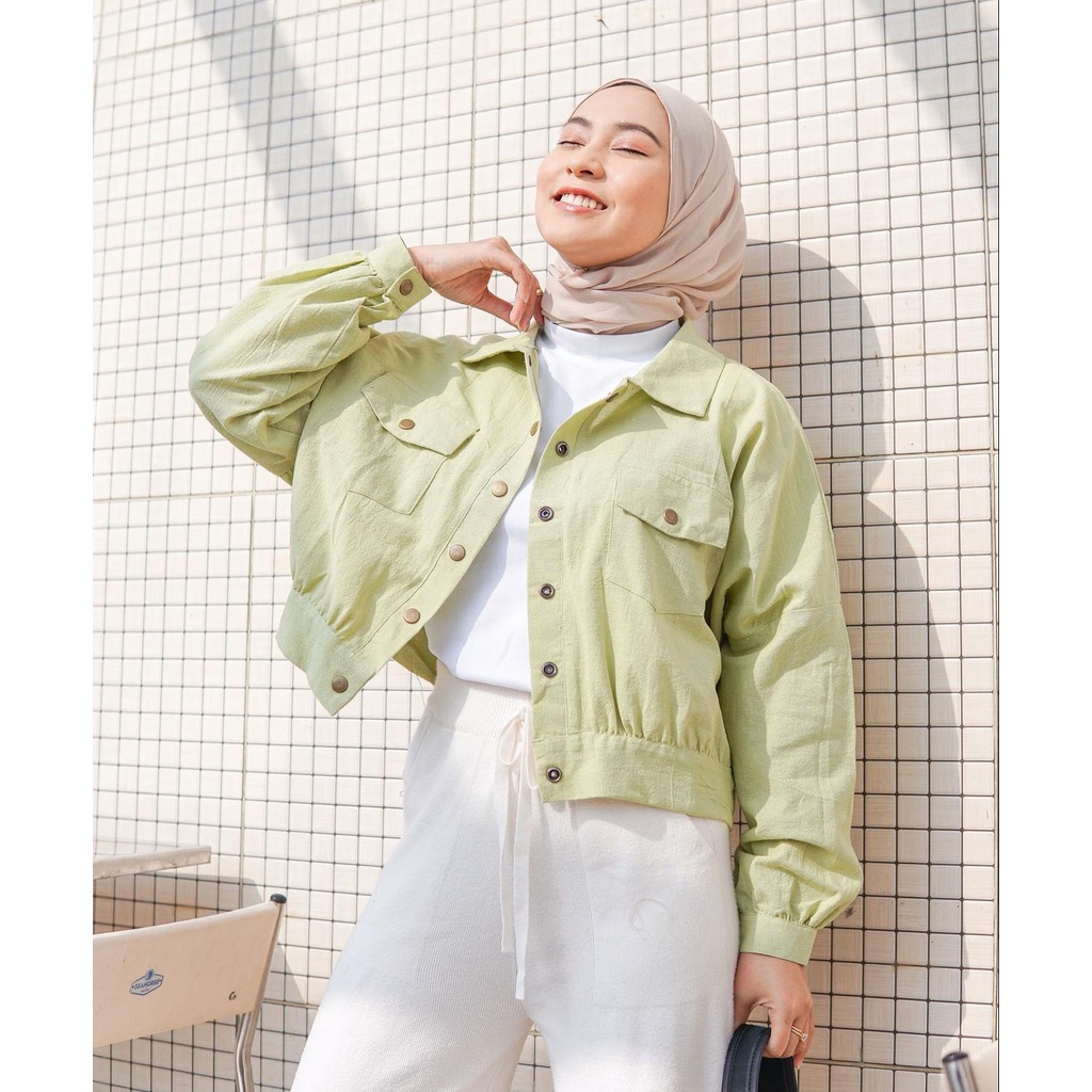 JAKET WANITA ABG / REMAJA / JAKET FLACE MODEL KEKINIAN