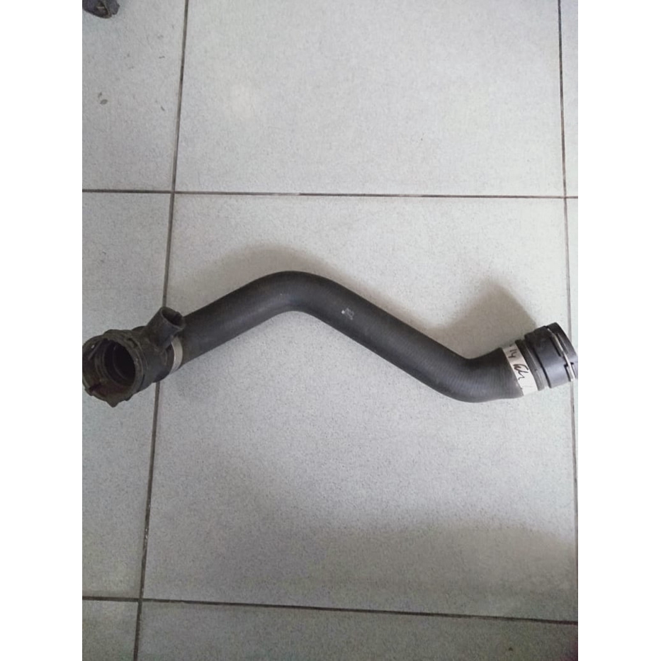 SELANG RADIATOR BAWAH BMW E39 trucktec