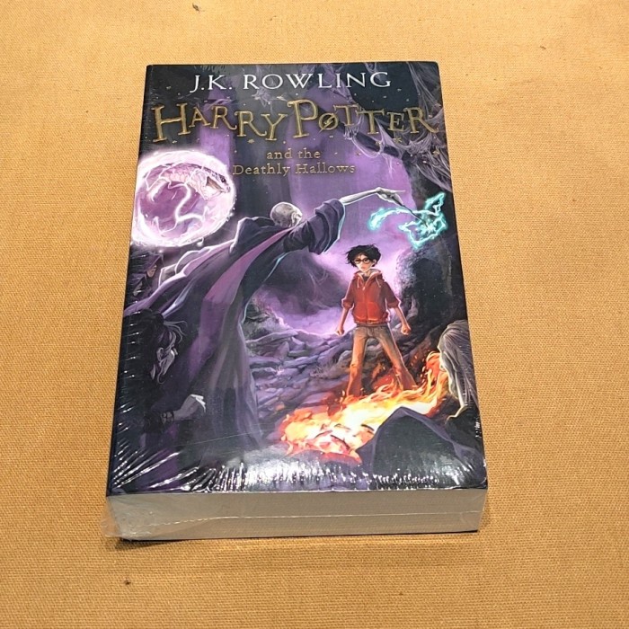 

FLASH SALE!!! HARRY POTTER AND THE DEATHLY HALLOWS BOOK 7 TERLARIS