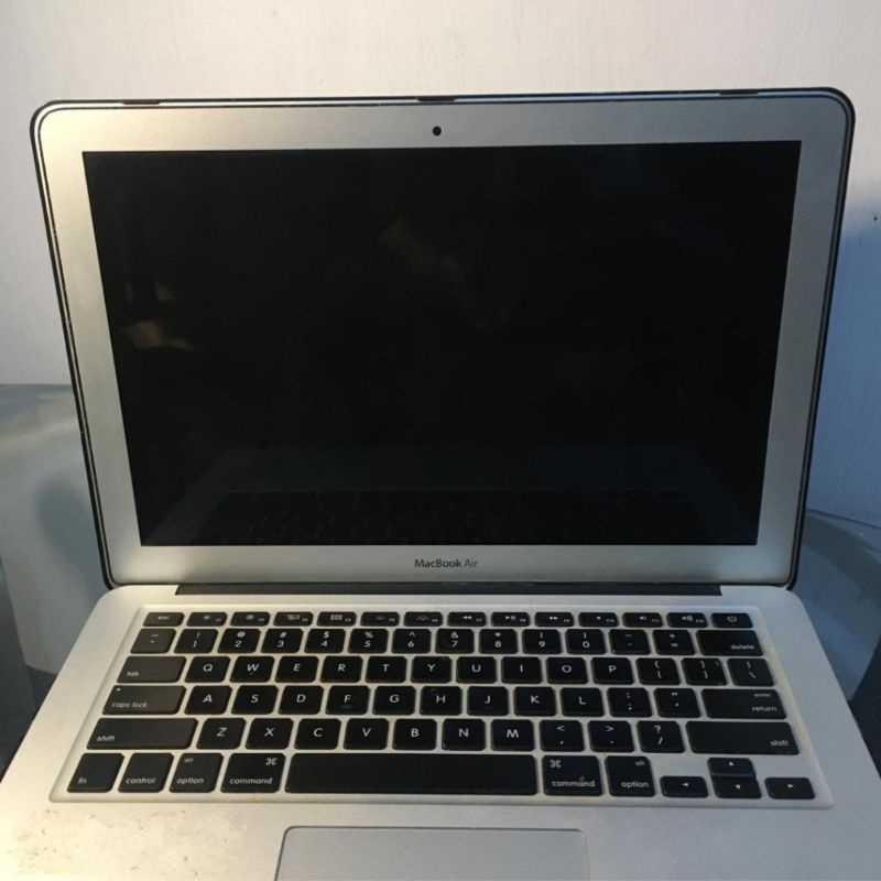 Macbook Air 2011 Second