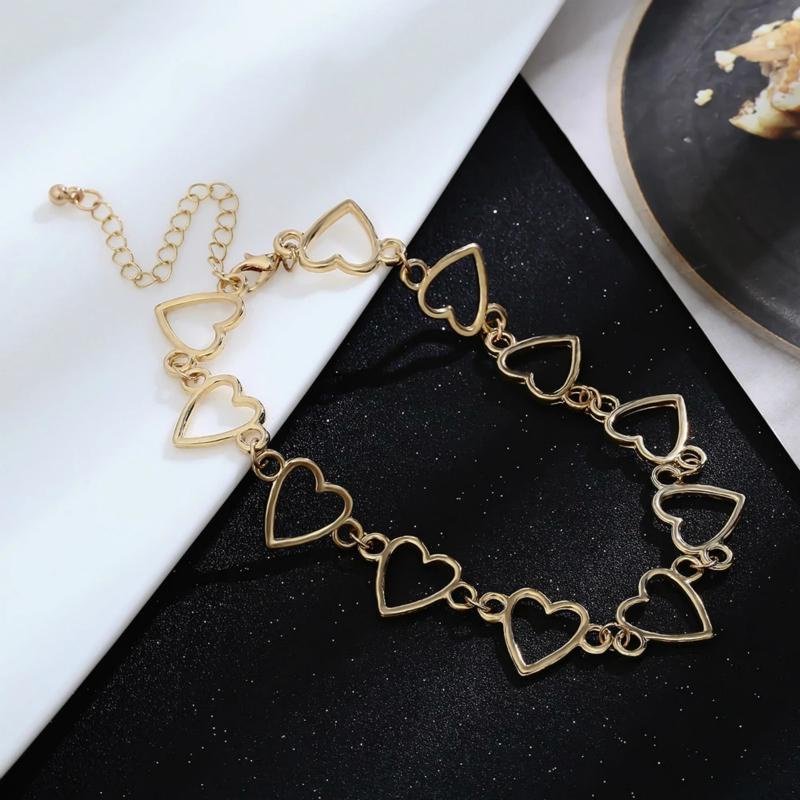 Kalung Rantai Choker Liontin Hati Hollow Bahan Alloy Untuk Wanita