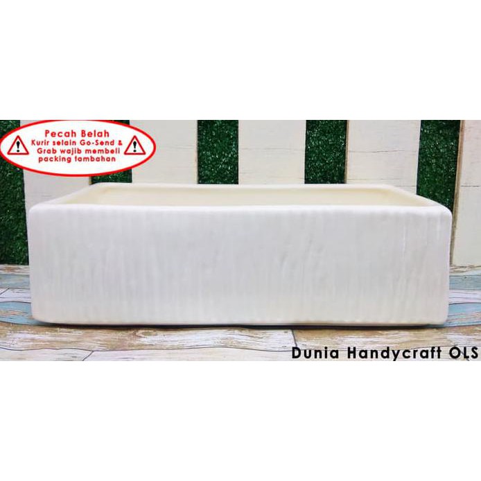 VAS / POT BUNGA KERAMIK PERSEGI PANJANG LURIK KECIL