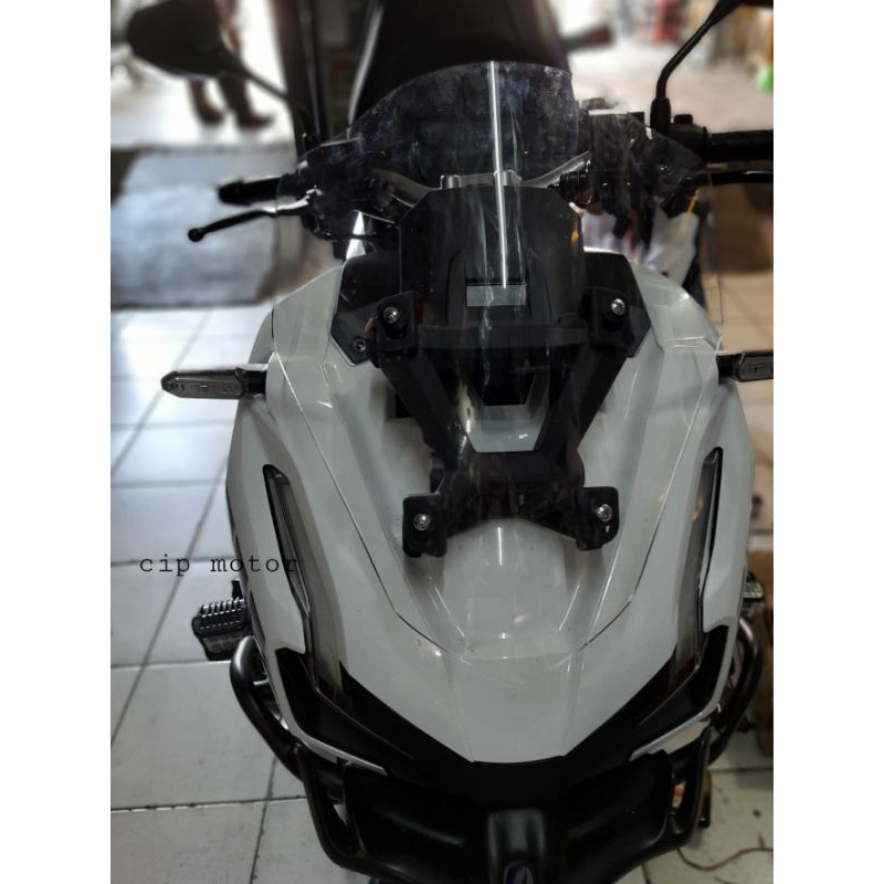 Visor / Windshield honda ADV 150 model carbu Pendek