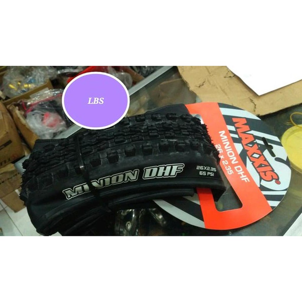 maxxis minion dhf 26 2.35