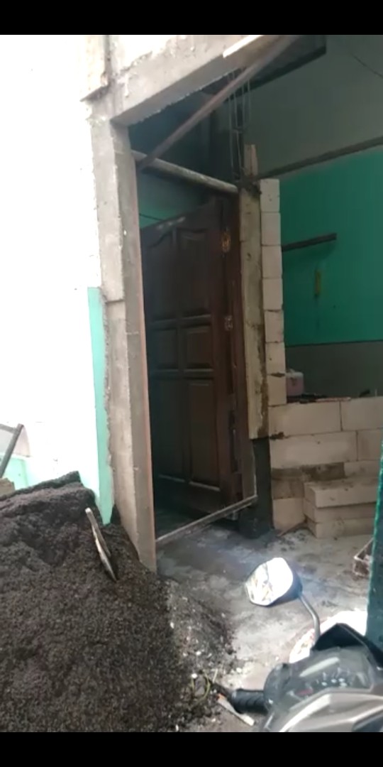 Grendel Jendela / Slot Pintu