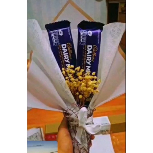 

Bucket Coklat Dry Flower