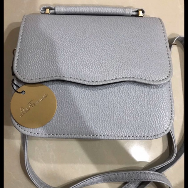 Tas selempang les femmes