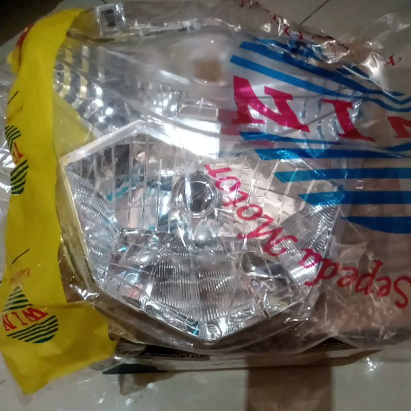 lampu depan beat esp 2016 / reflektor beat esp 2016