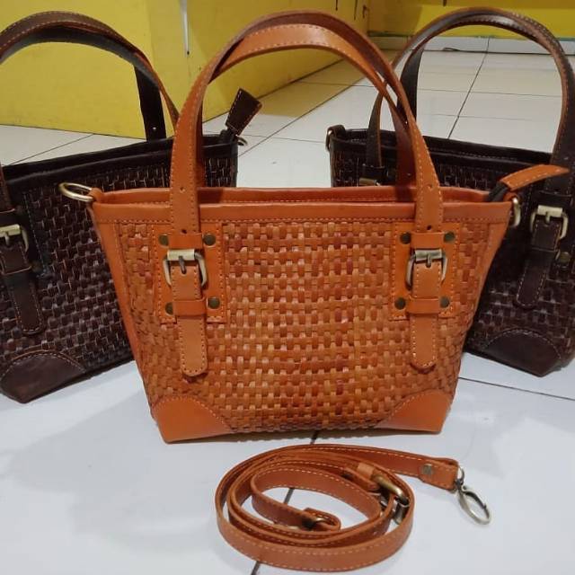 Tas Model Anyam Kulit Sapi Asli Garut Limited / Totebag Ibu Ibu Sosialita / Totebag Trendy