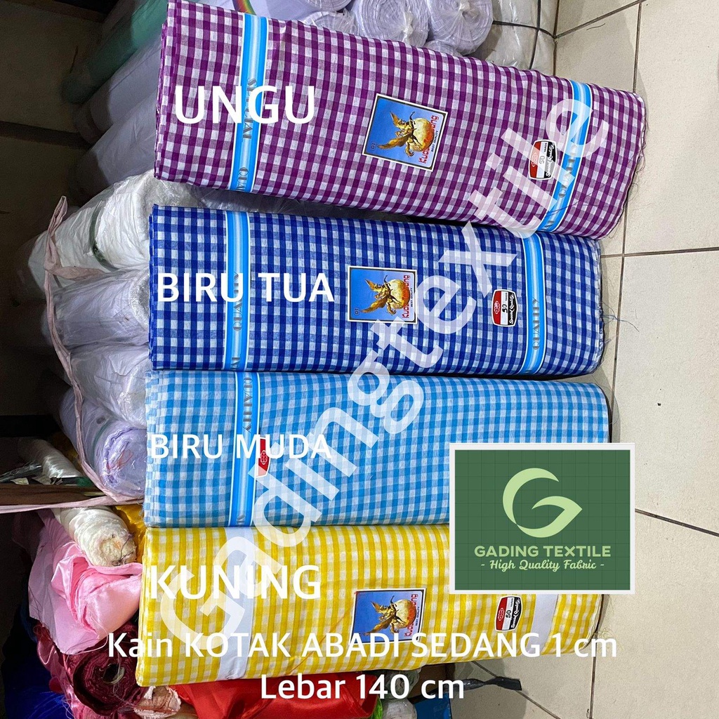 ( per 1 roll ) Kain motif kotak kotak ABADI sedang cele 1 cm rollan lebar 140 cm bahan alas taplak meja makan prakarya sekolah dekor dekorasi ruang ruangan craft kerajinan tangan schrunchie schruncie ikat rambut bando aksesoris fashion tutup galon