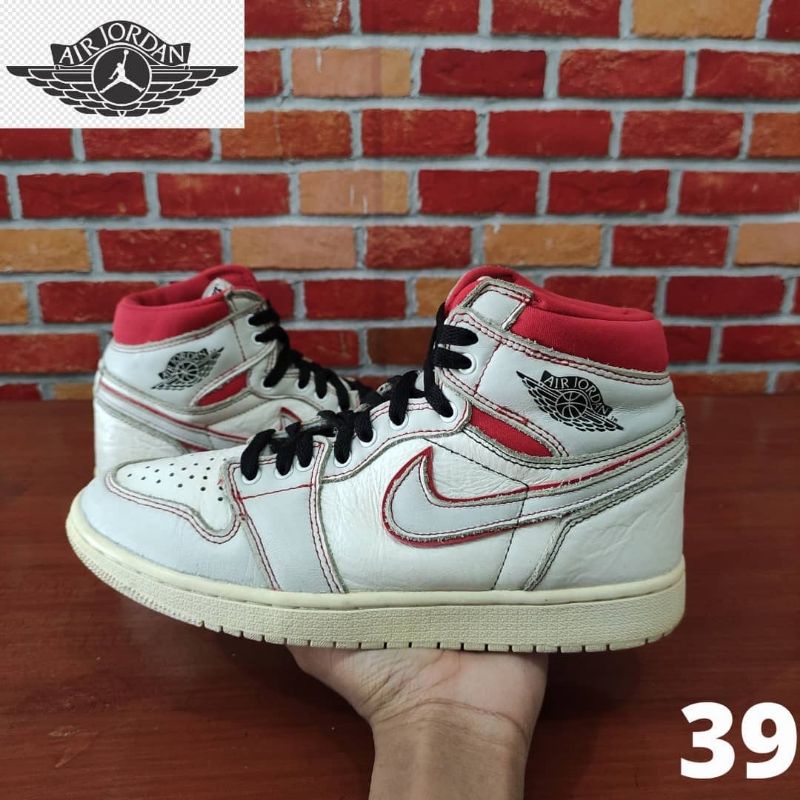 SEPATU AIR JORDAN 1 RETRO OG HIGH PHANTOM 39