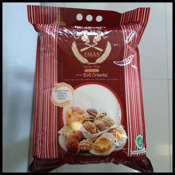 

Tepung Terigu Cakra Kembar Oriental 5 Kg