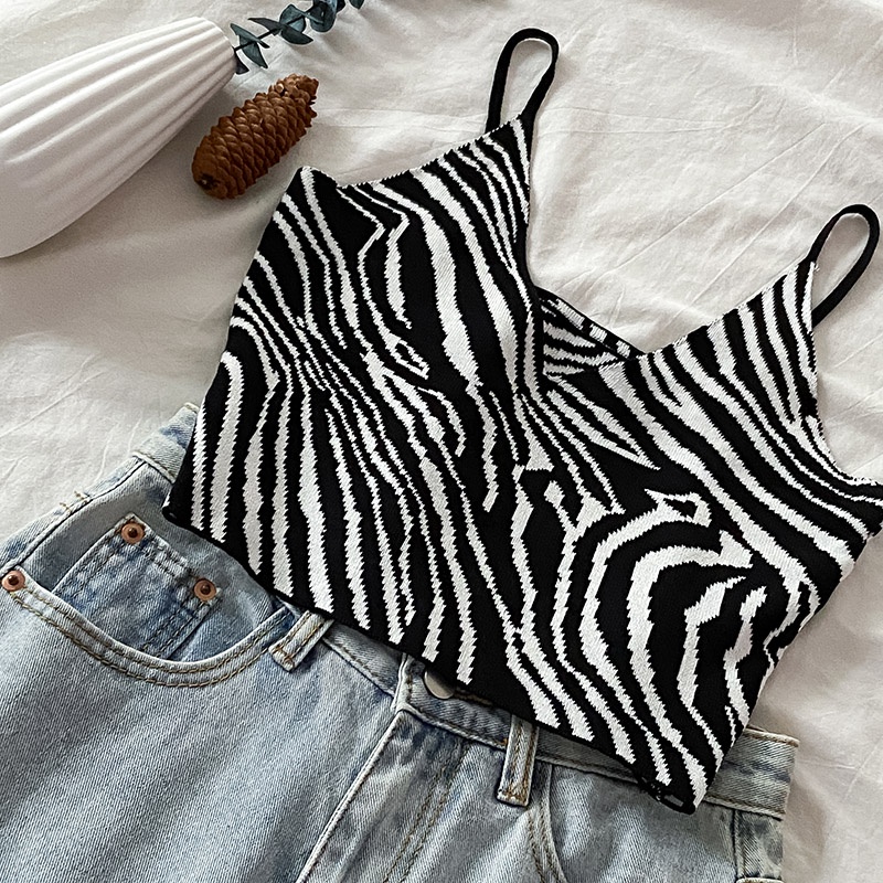 Rajut Kamisol Korean Style Zebra Knit Tank Top Bra Crop Top