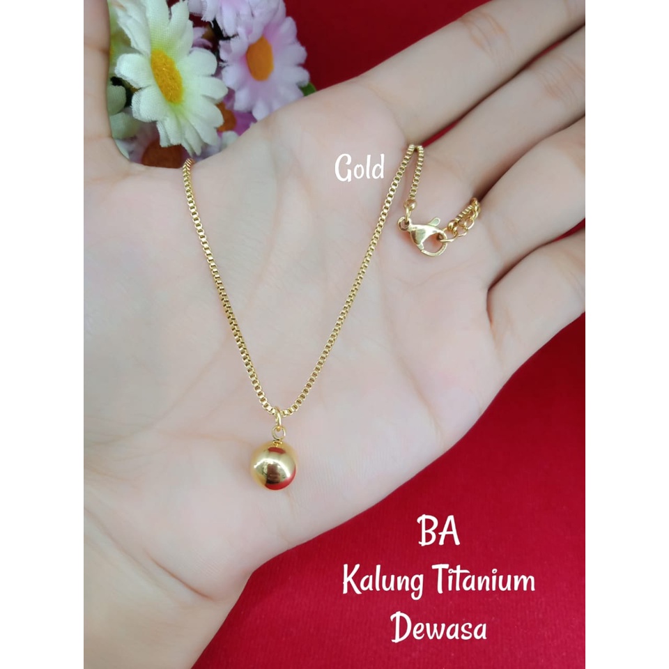 Kalung Bandul Bola Titanium
