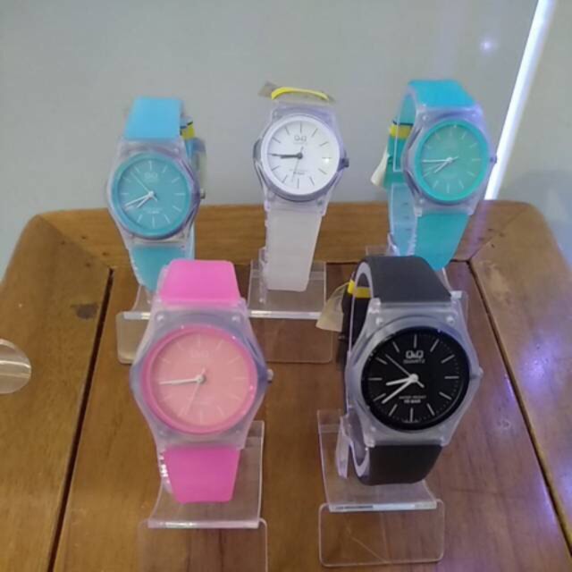 READY STOCK!! Jam Tangan Wanita Q&amp;Q QnQ QQ VQ04 VQ04J Original Water Resist