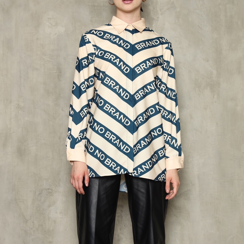 BRANDNOBRAND BNB ARROW TOP IN CREAM