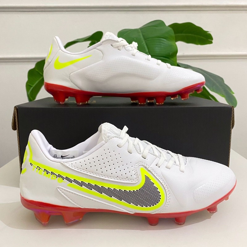 Sepatu Bola Nike Tiempo Legend 9 Motivation FG