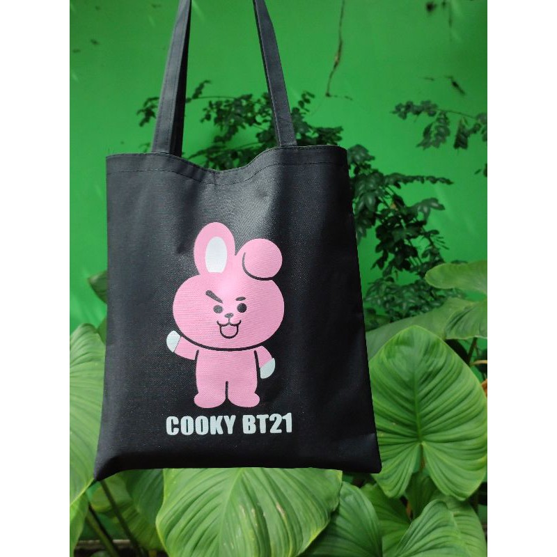 TOTEBAG MUSLIMAH / TOTEBAG BT21 / TOTEBAG BESAR MURAH