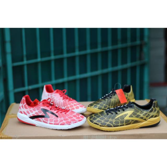 Specs acc Fury 19 in