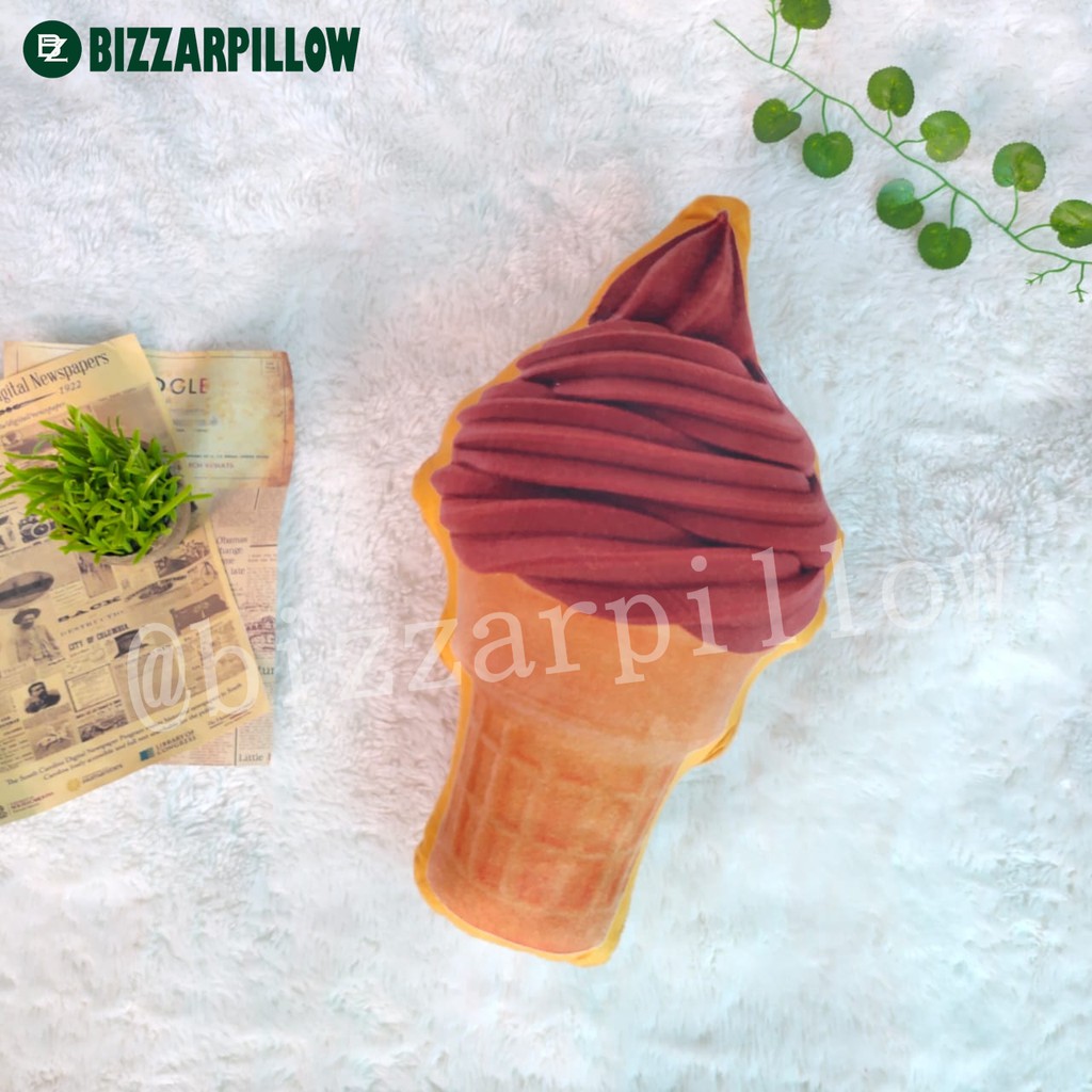 Bizzarpillow Bantal Sofa Es Krim Cone size M BZ139