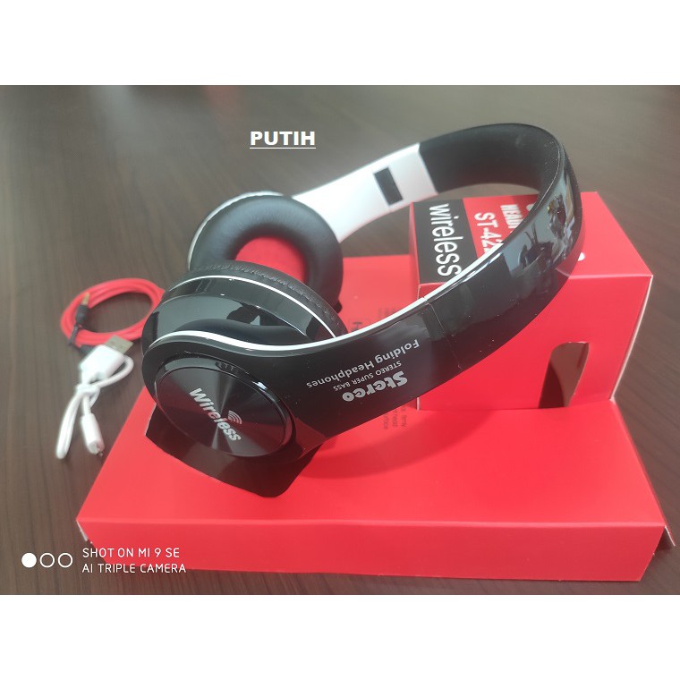 Headset Wireless Bluetooth Murah ST422