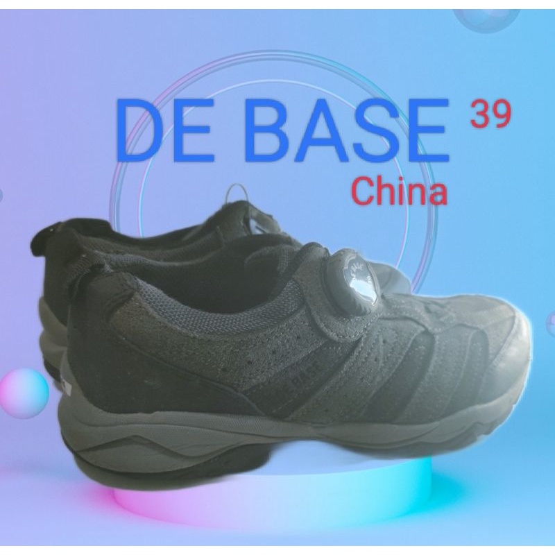 De Base Outdoor Size 39
