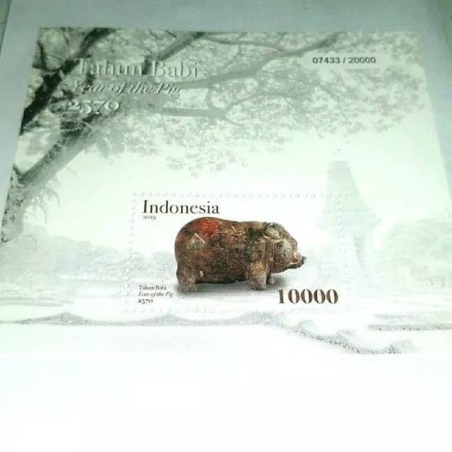 

Souvenir Sheet Perangko Indonesia Shio Babi Tahun 2019