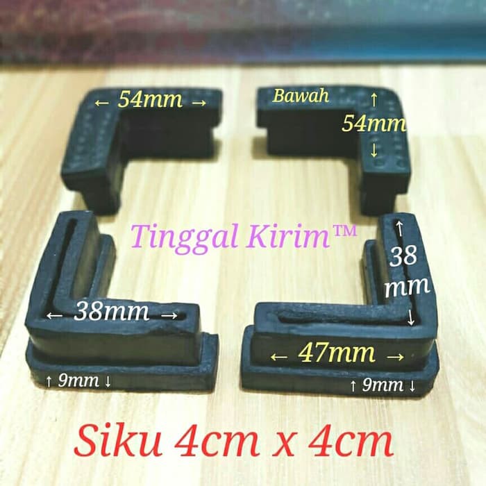 Karet kaki siku 4 x 4 cm. Karet siku besi 40 x 40 mm