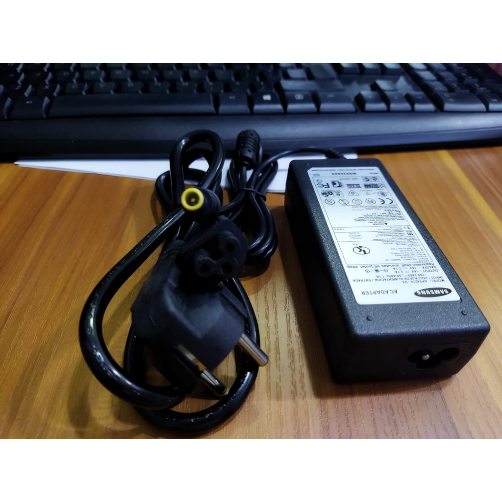 ADAPTOR CHARGER SAMSUNG 14V 2.1A