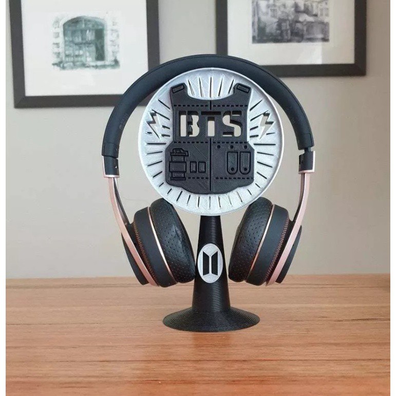 Stand Dudukan Headphone & Headset Mount Holder BTS Logo - n0