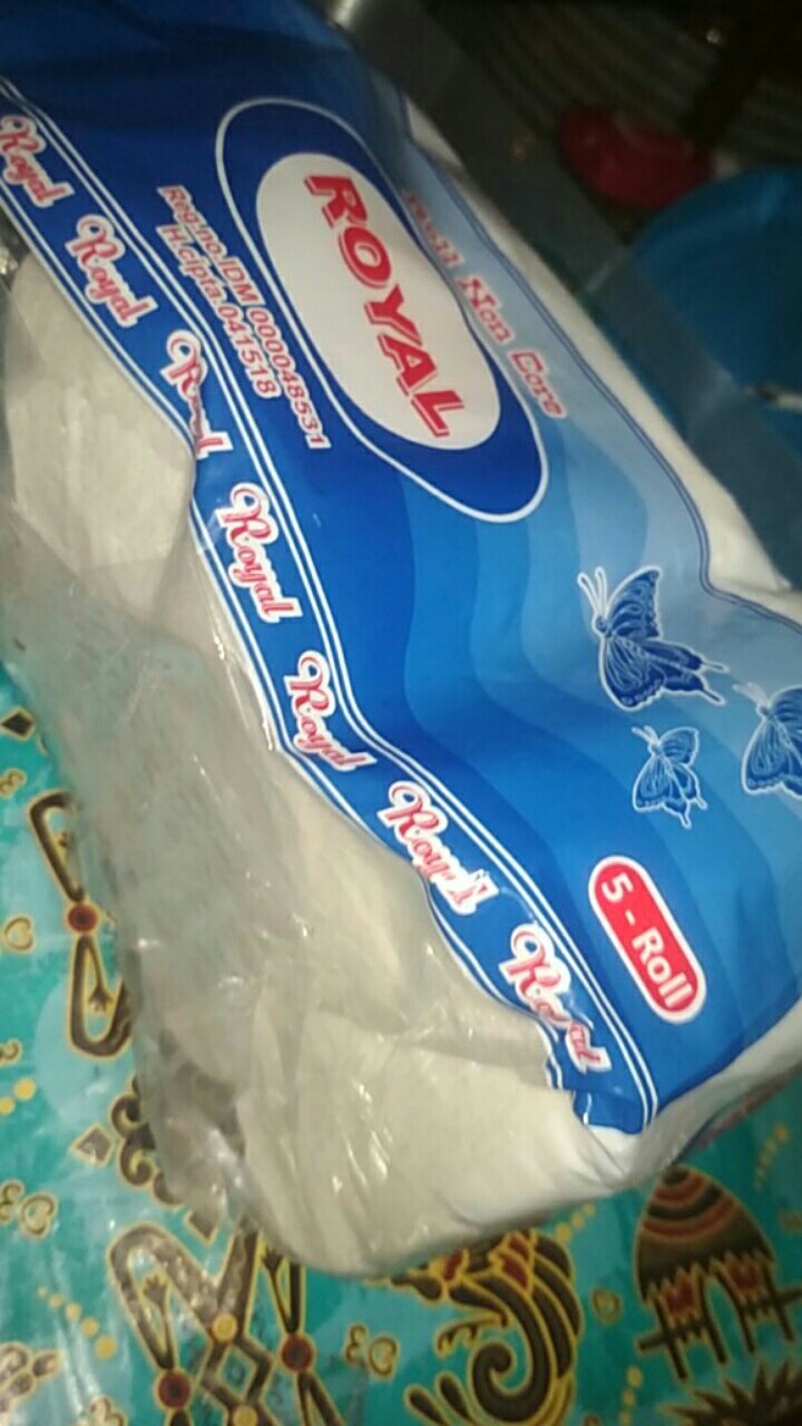 Tissue Toilet Roll Non Core Royal Isi 5 Roll / Tissue Kebersihan