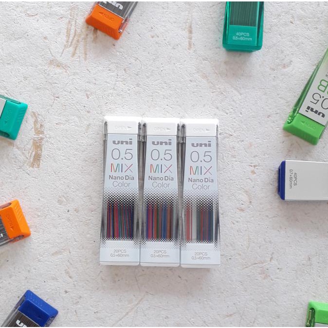 

Ready Stock] Uni Nano Dia Color Mix Pencil Lead 0.5 Mm