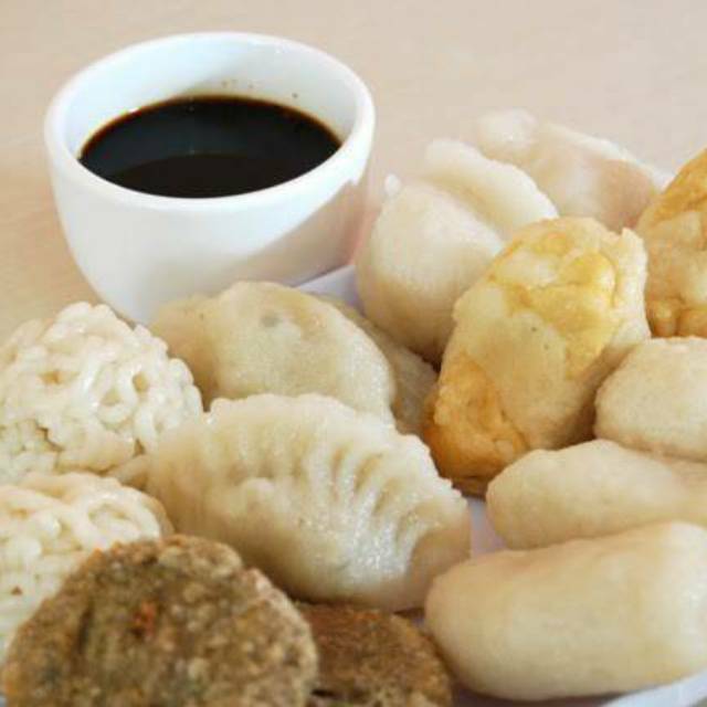 

Mie Harum Manis | Aneka Pempek Kecil Ikan Tenggiri per 5 pcs Frozen Homemade Halal