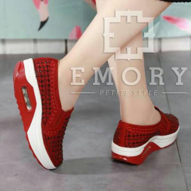 Sepatu EMORY