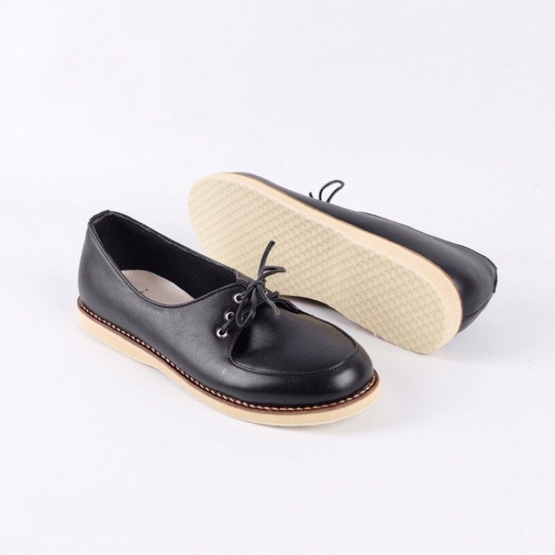 [SIAP KIRIM] BRShoes30 Hitam Sepatu Kerja Casual Flat Wanita