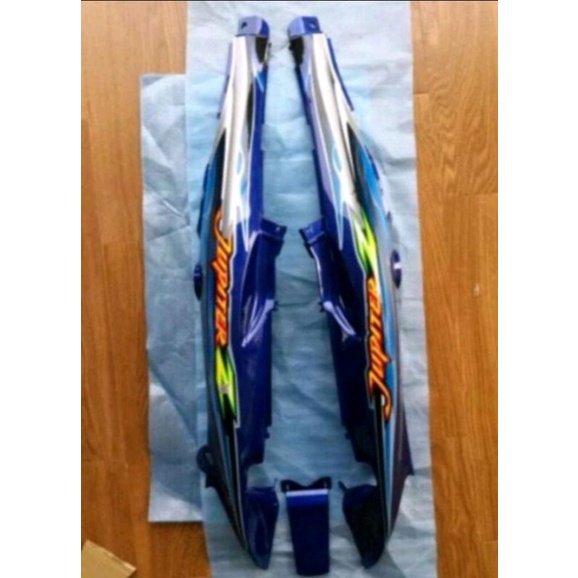 Cover body Jupiter z lama 2004-2005 warna biru